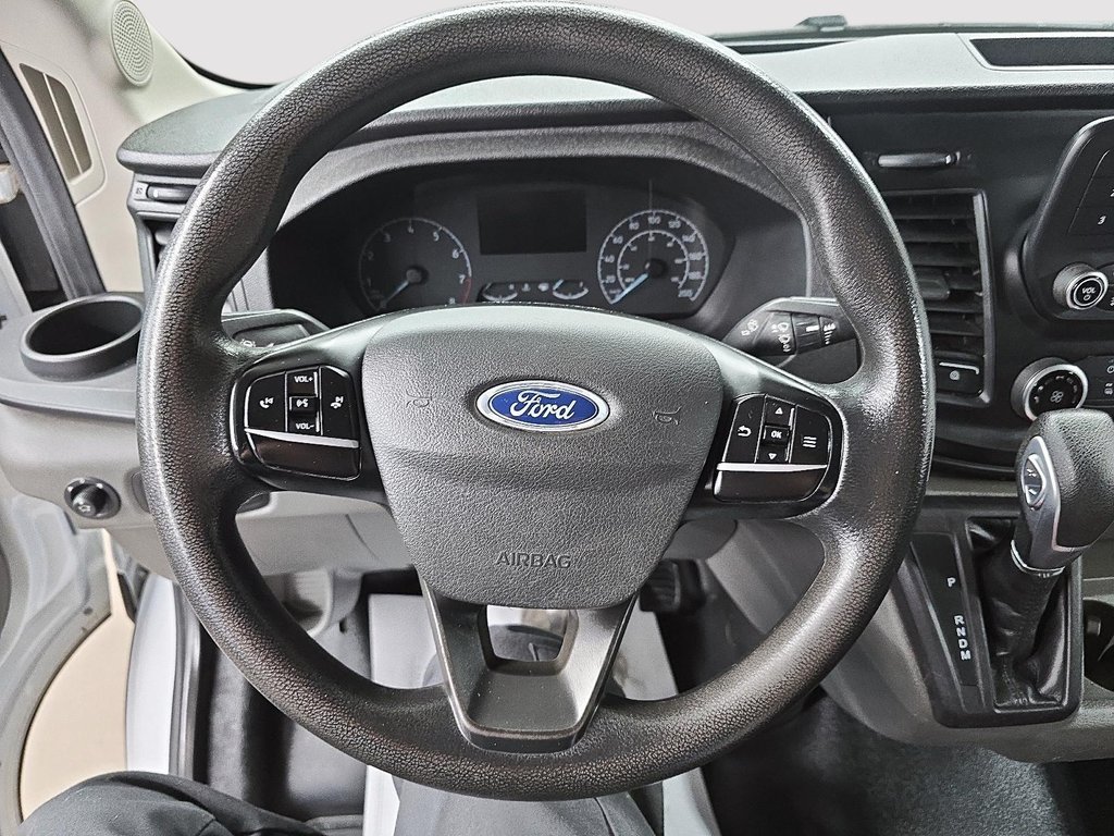 Ford TRANSIT CUTAWAY T250 12 PIEDS // BOÎTE EN ALUMINIUM 2023 à Sherbrooke, Québec - 12 - w1024h768px