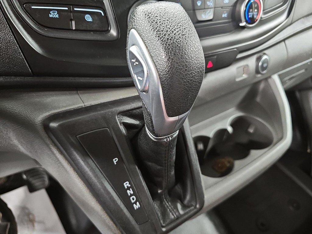 Ford TRANSIT CUTAWAY T250 12 PIEDS // BOÎTE EN ALUMINIUM 2023 à Sherbrooke, Québec - 15 - w1024h768px