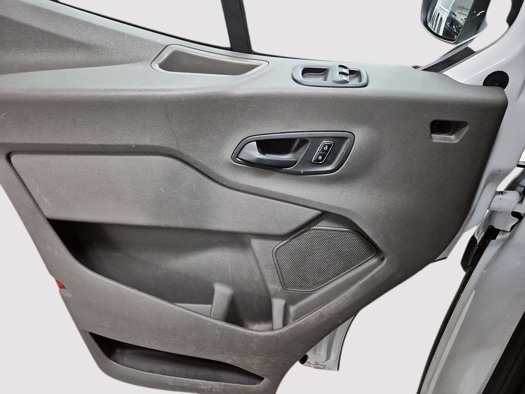 Ford TRANSIT CUTAWAY TRANSIT // CUTAWAY // CUBE 2024 à Sherbrooke, Québec - 9 - w1024h768px