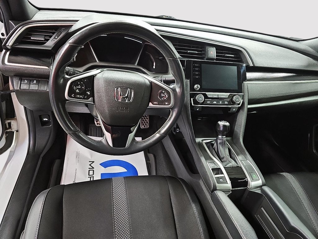 2020 Honda Civic Coupe SPORT // TOIT OUVRANT // BAS KILO !! in Sherbrooke, Quebec - 10 - w1024h768px