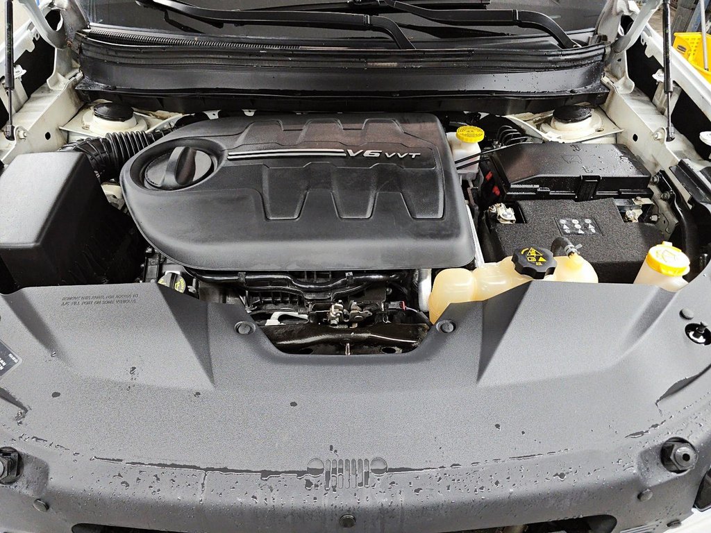 Jeep Cherokee TRAILHAWK // JEEP // CHEROKEE 2021 à Sherbrooke, Québec - 8 - w1024h768px