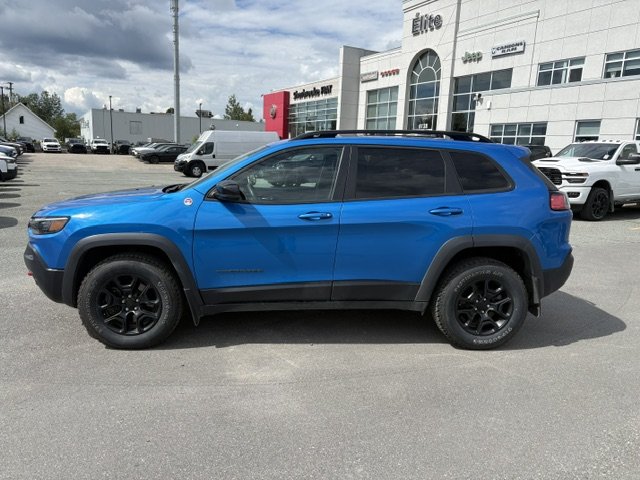 2022 Jeep Cherokee Trailhawk Elite in Sherbrooke, Quebec - 2 - w1024h768px