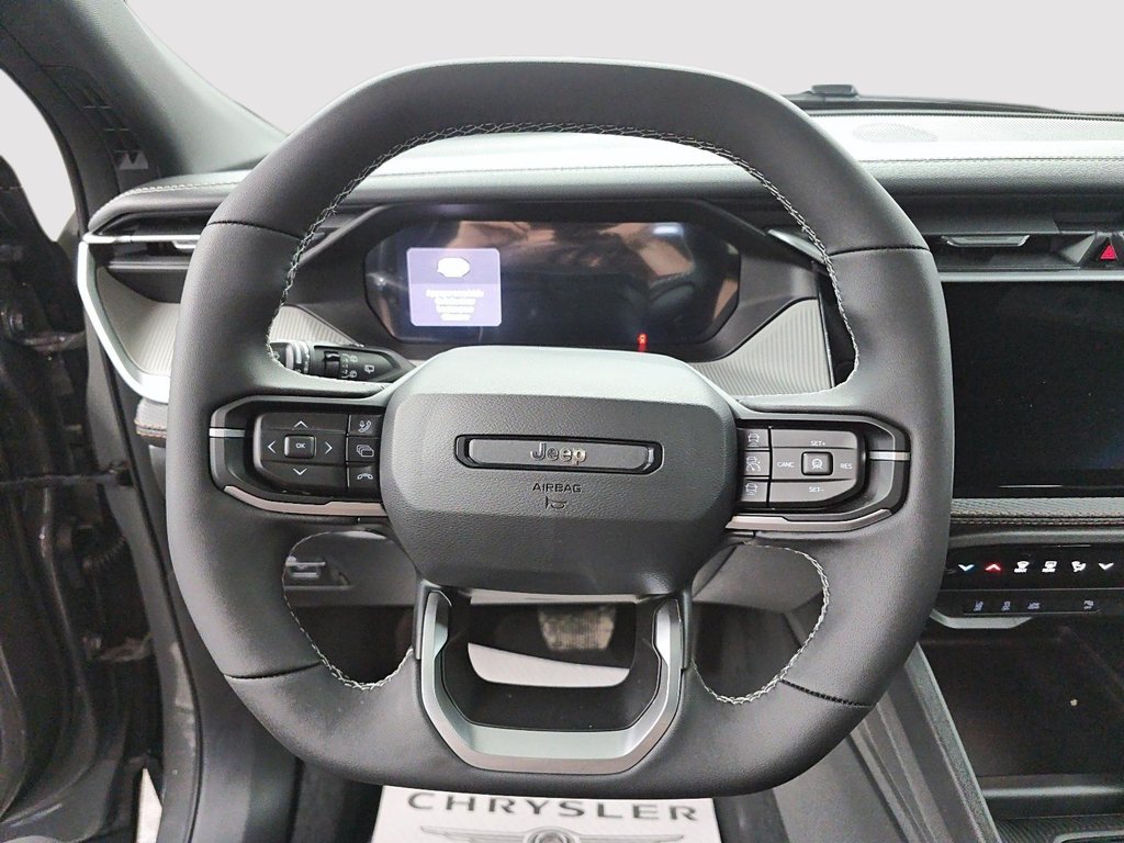 2026 Jeep Cherokee LIMITED in Sherbrooke, Quebec - 12 - w1024h768px