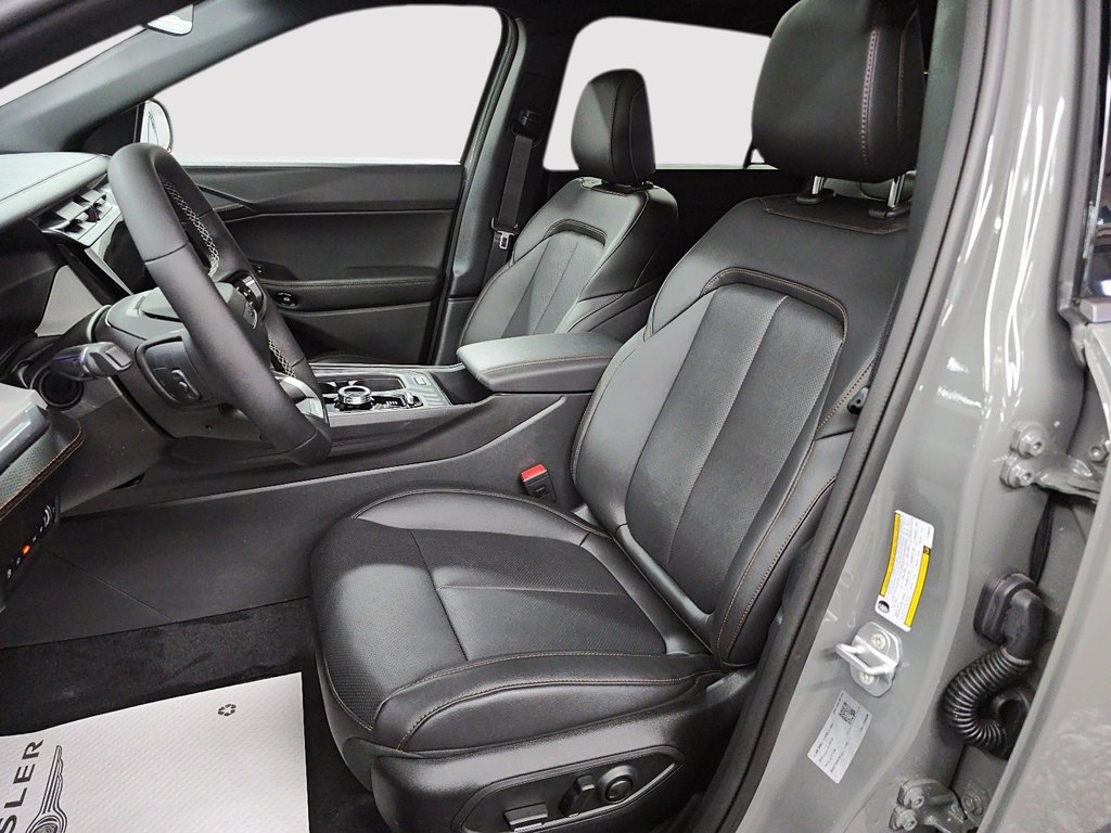 2026 Jeep Cherokee LIMITED in Sherbrooke, Quebec - 9 - w1024h768px