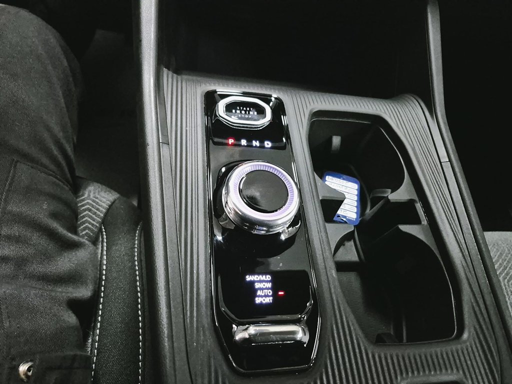 Jeep Cherokee LAREDO 2026 à St-Jean-Sur-Richelieu, Québec - 14 - w1024h768px