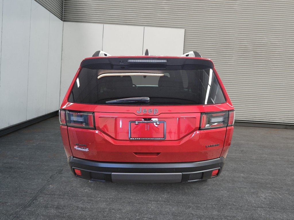 2026 Jeep Cherokee LAREDO in Sherbrooke, Quebec - 3 - w1024h768px