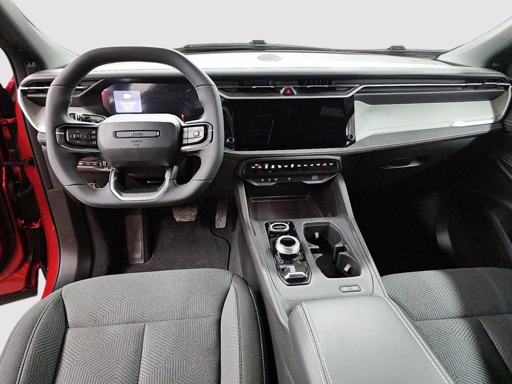 2026 Jeep Cherokee LAREDO in Sherbrooke, Quebec - 10 - w1024h768px