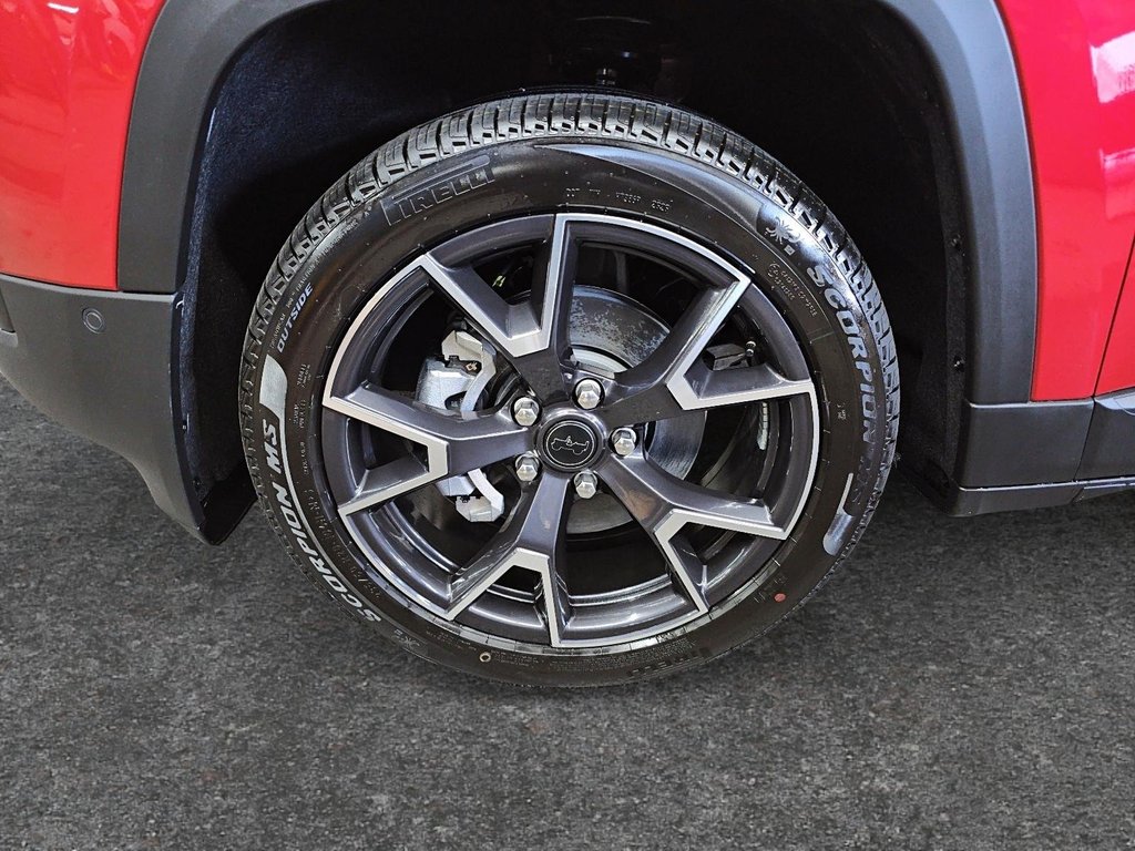 2026 Jeep Cherokee OVERLAND in Sherbrooke, Quebec - 7 - w1024h768px