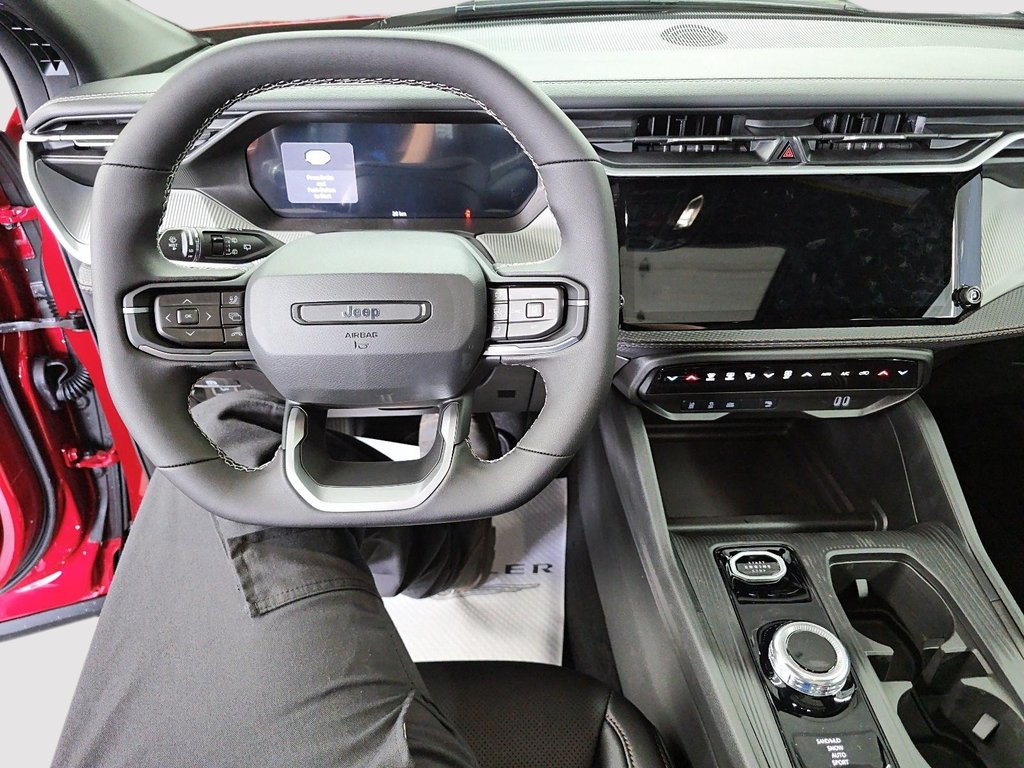 2026 Jeep Cherokee LIMITED in St-Jean-Sur-Richelieu, Quebec - 14 - w1024h768px