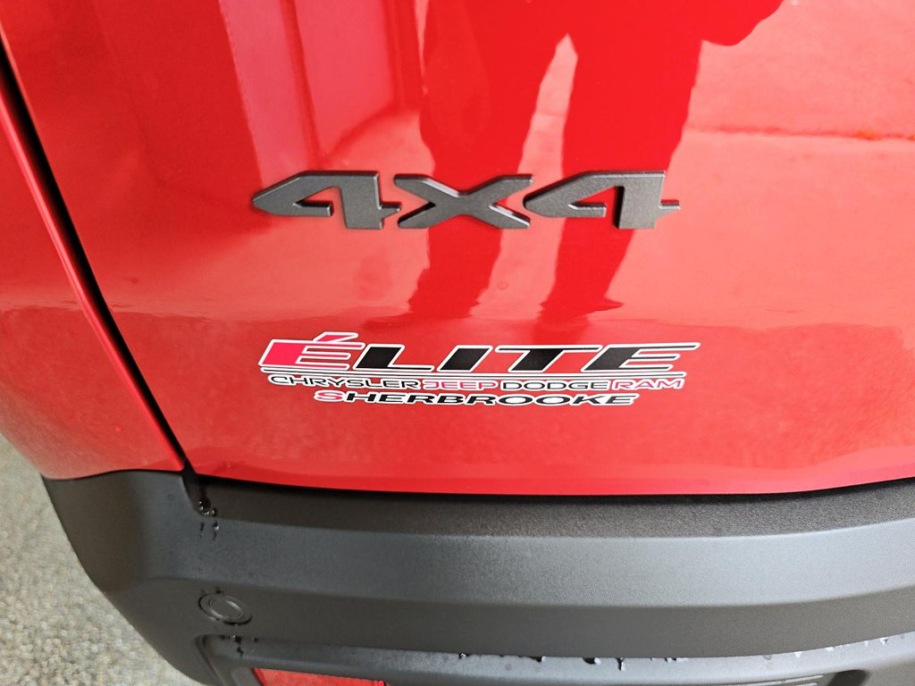 2026 Jeep Cherokee LIMITED in St-Jean-Sur-Richelieu, Quebec - 16 - w1024h768px