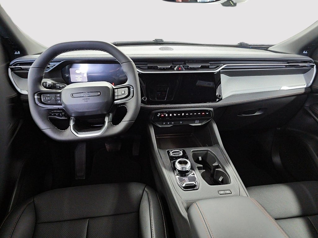 2026 Jeep Cherokee LIMITED in Sherbrooke, Quebec - 10 - w1024h768px