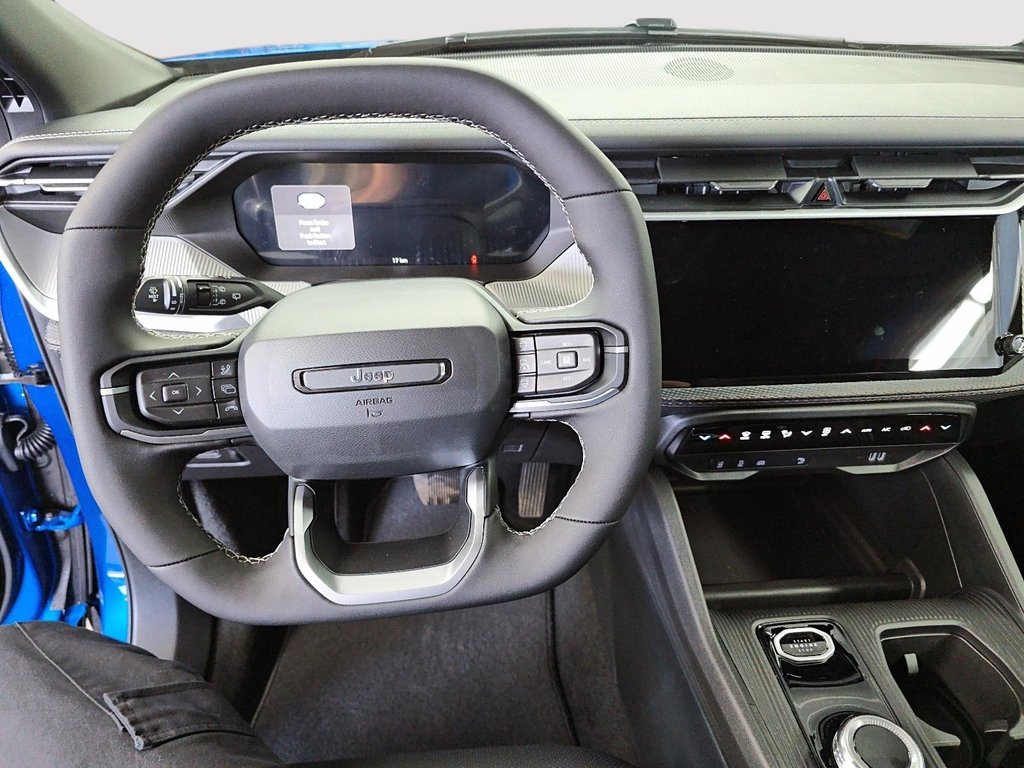 2026 Jeep Cherokee LIMITED in Sherbrooke, Quebec - 14 - w1024h768px