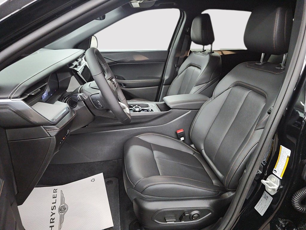 Jeep Cherokee LIMITED 2026 à St-Jean-Sur-Richelieu, Québec - 9 - w1024h768px