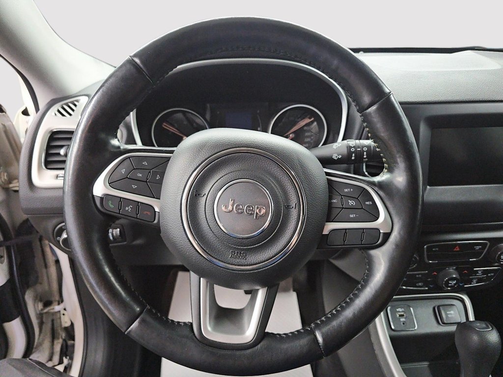 2021 Jeep Compass JEEP // SPORT // COMPASS in Sherbrooke, Quebec - 12 - w1024h768px
