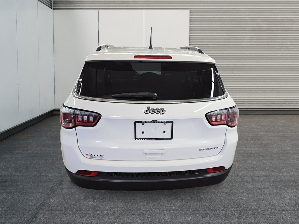 2021 Jeep Compass JEEP // SPORT // COMPASS in Sherbrooke, Quebec - 3 - w1024h768px