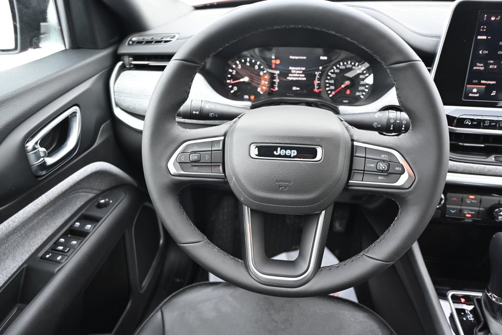 Jeep Compass NORTH 2025 à St-Jean-Sur-Richelieu, Québec - 10 - w1024h768px