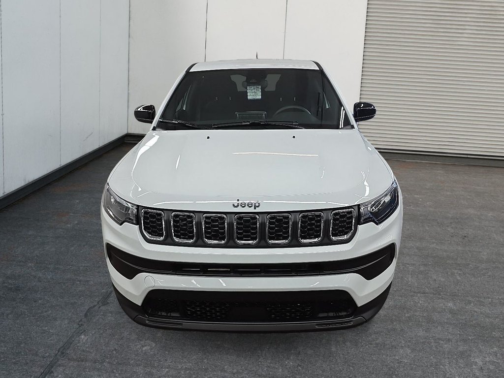 Jeep Compass NORTH 2026 à Sherbrooke, Québec - 2 - w1024h768px