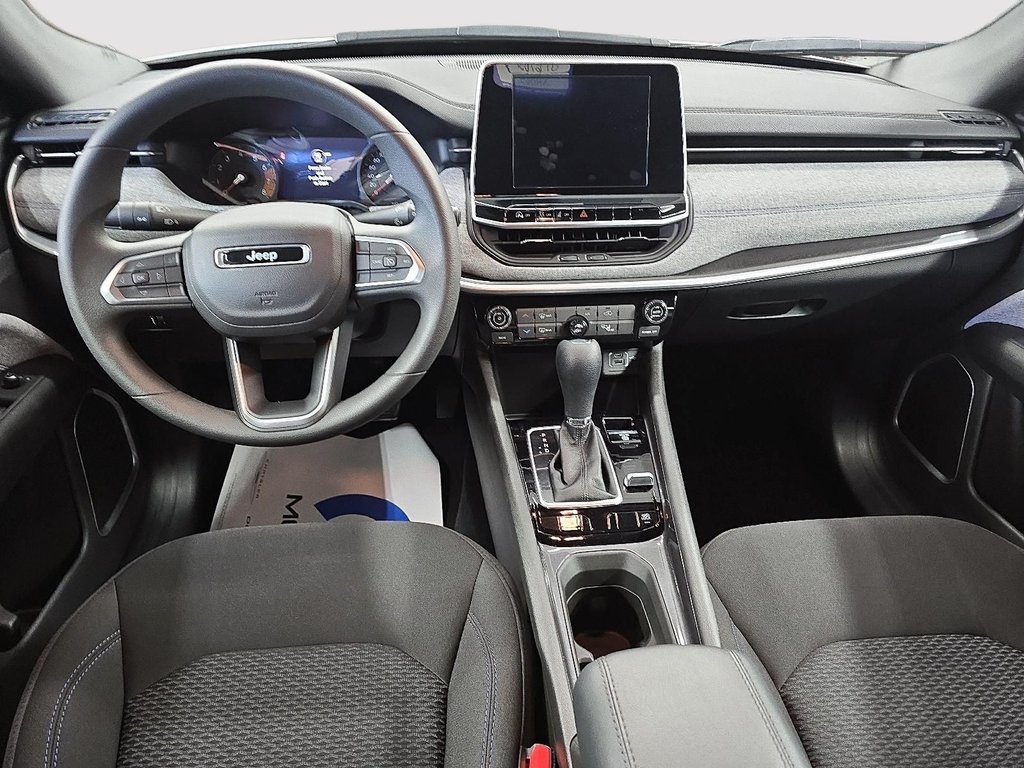 Jeep Compass NORTH 2026 à Sherbrooke, Québec - 10 - w1024h768px