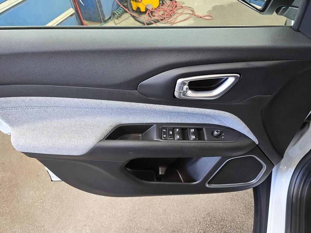 Jeep Compass NORTH 2026 à Sherbrooke, Québec - 11 - w1024h768px