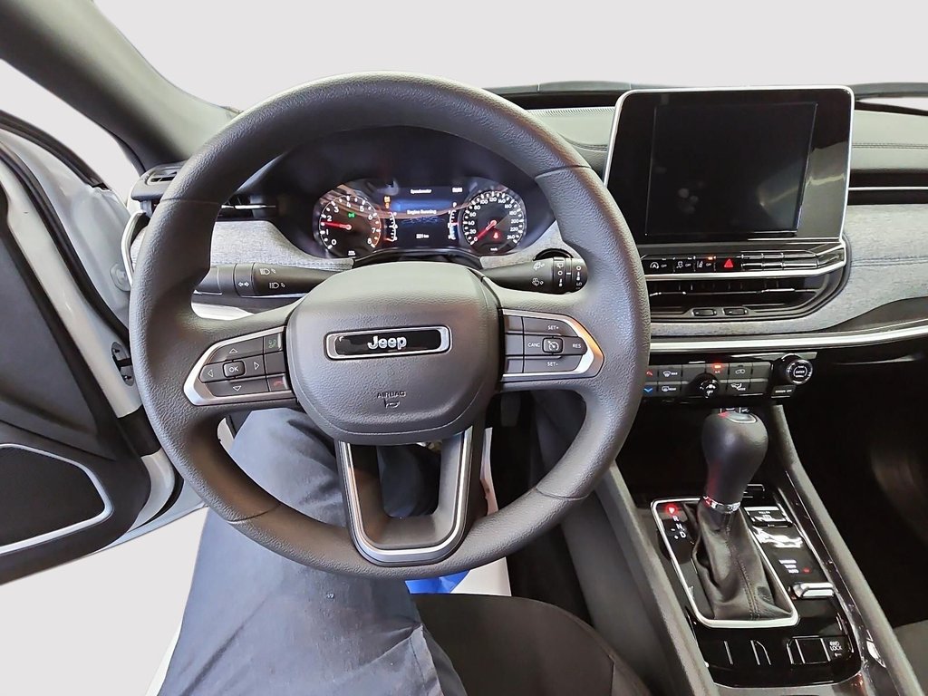 Jeep Compass NORTH 2026 à Sherbrooke, Québec - 14 - w1024h768px