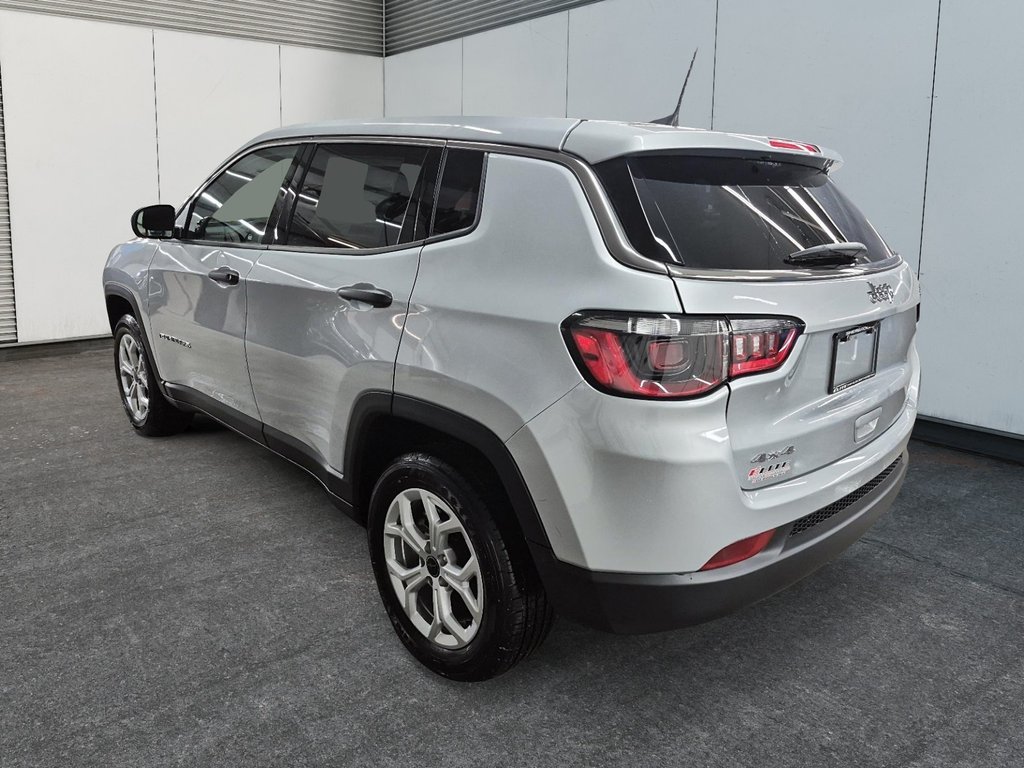Jeep Compass SPORT 2026 à St-Jean-Sur-Richelieu, Québec - 4 - w1024h768px