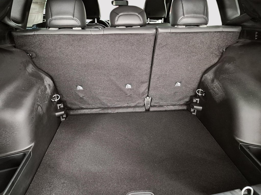 2026 Jeep Compass NORTH in Sherbrooke, Quebec - 6 - w1024h768px