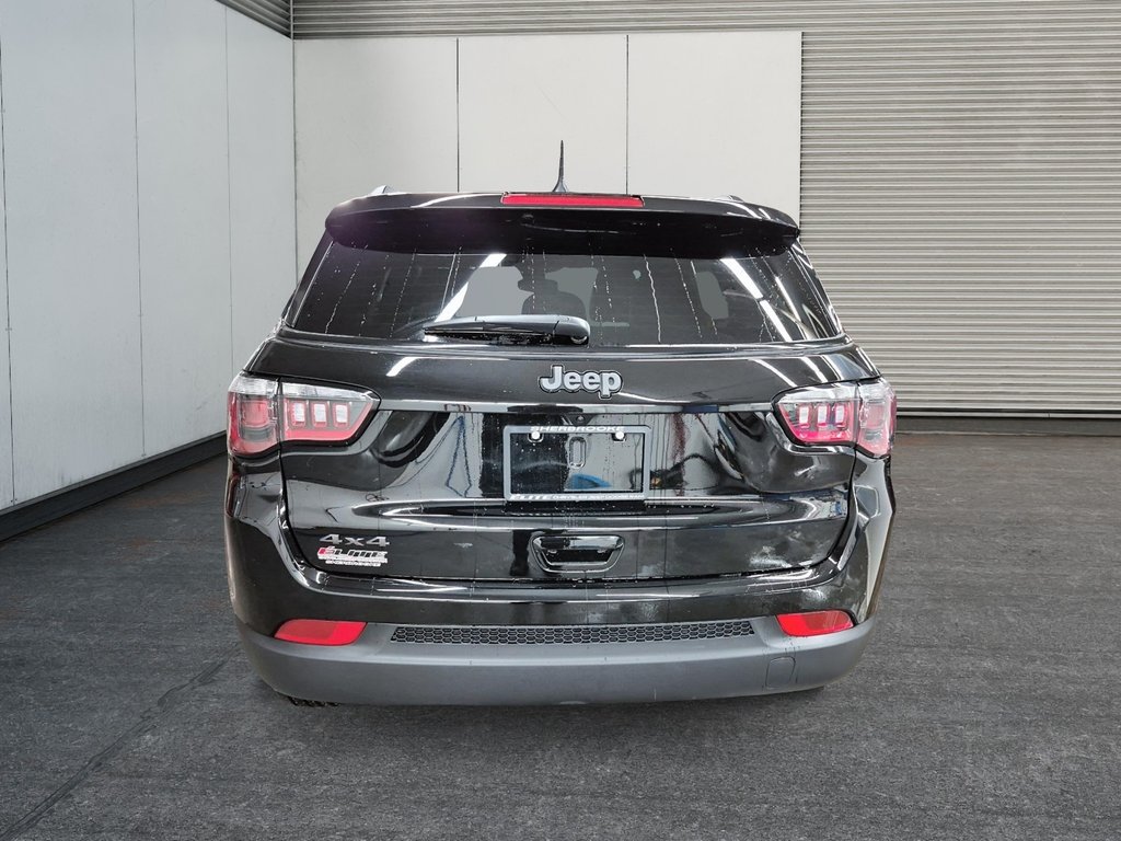 2026 Jeep Compass NORTH in Sherbrooke, Quebec - 3 - w1024h768px