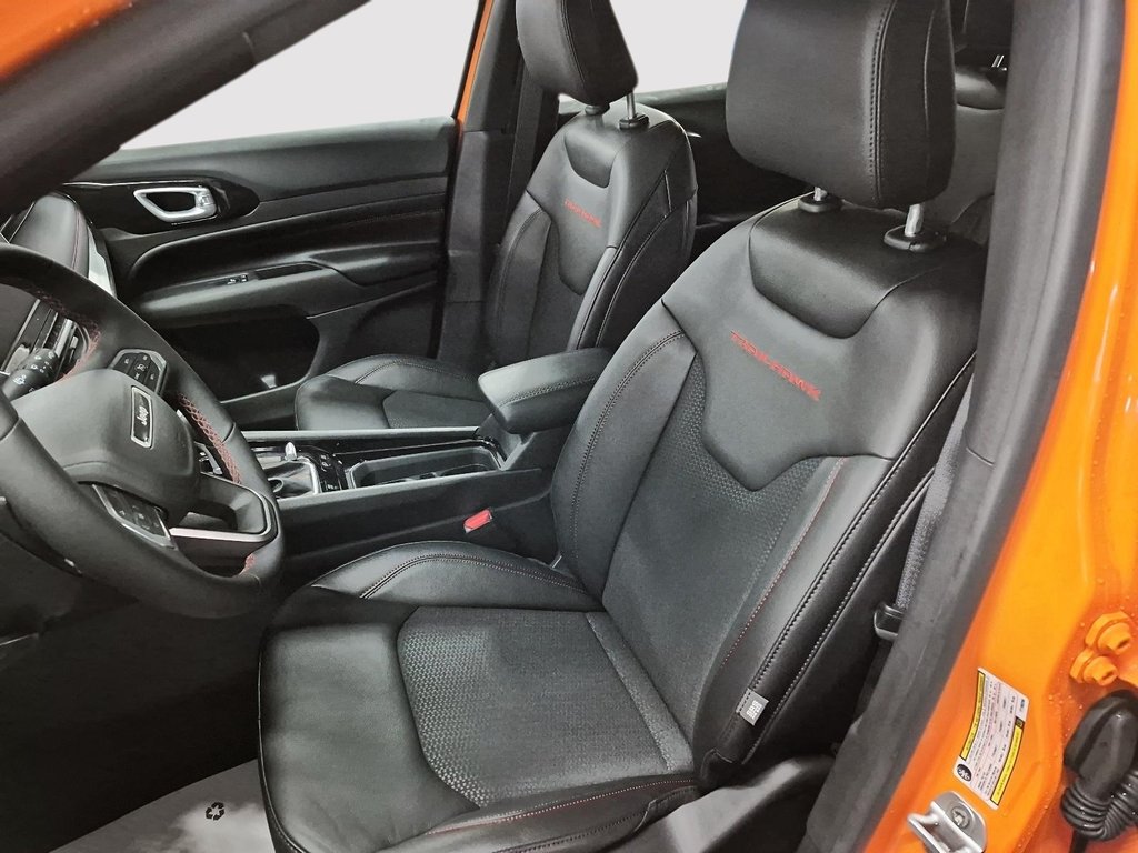 Jeep Compass TRAILHAWK 2026 à St-Jean-Sur-Richelieu, Québec - 9 - w1024h768px