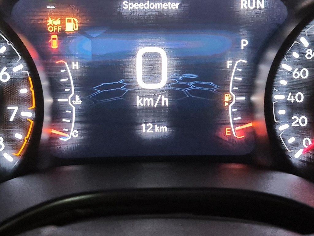 Jeep Compass TRAILHAWK 2026 à St-Jean-Sur-Richelieu, Québec - 13 - w1024h768px