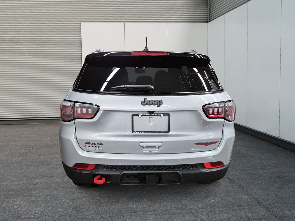 2026 Jeep Compass TRAILHAWK in Sherbrooke, Quebec - 3 - w1024h768px