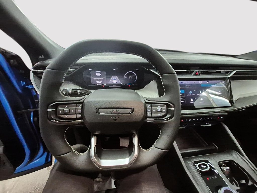 Jeep Compass TRAILHAWK 2026 à St-Jean-Sur-Richelieu, Québec - 11 - w1024h768px