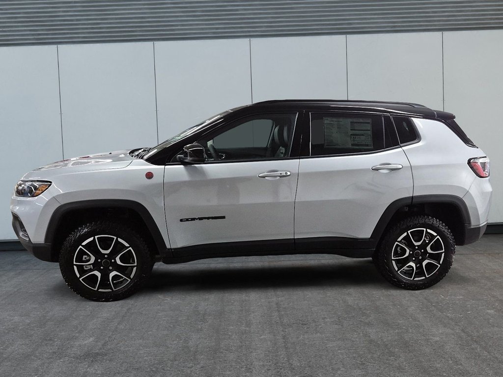 2026 Jeep Compass TRAILHAWK in Sherbrooke, Quebec - 5 - w1024h768px