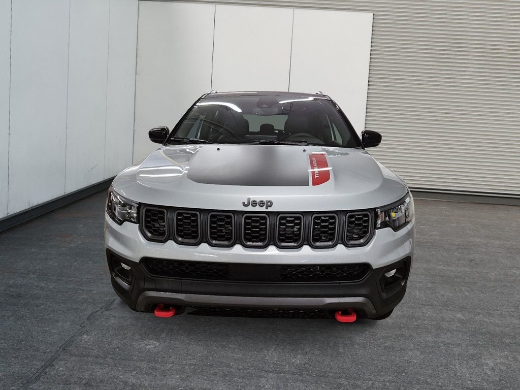 2026 Jeep Compass TRAILHAWK in Sherbrooke, Quebec - 2 - w1024h768px