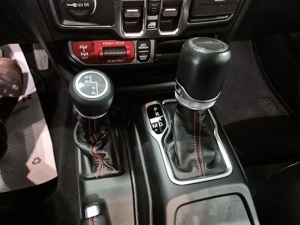 Jeep Gladiator RUBICON 4X4 // SIÈGES ET VOLANT CHAUFFANTS 2023 à Sherbrooke, Québec - 14 - w1024h768px