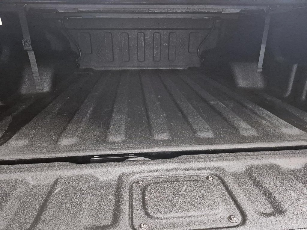 Jeep Gladiator RUBICON 4X4 // SIÈGES ET VOLANT CHAUFFANTS 2023 à Sherbrooke, Québec - 16 - w1024h768px