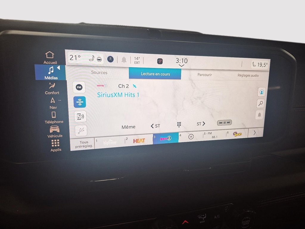 Jeep Gladiator MOJAVE 2025 à St-Jean-Sur-Richelieu, Québec - 16 - w1024h768px