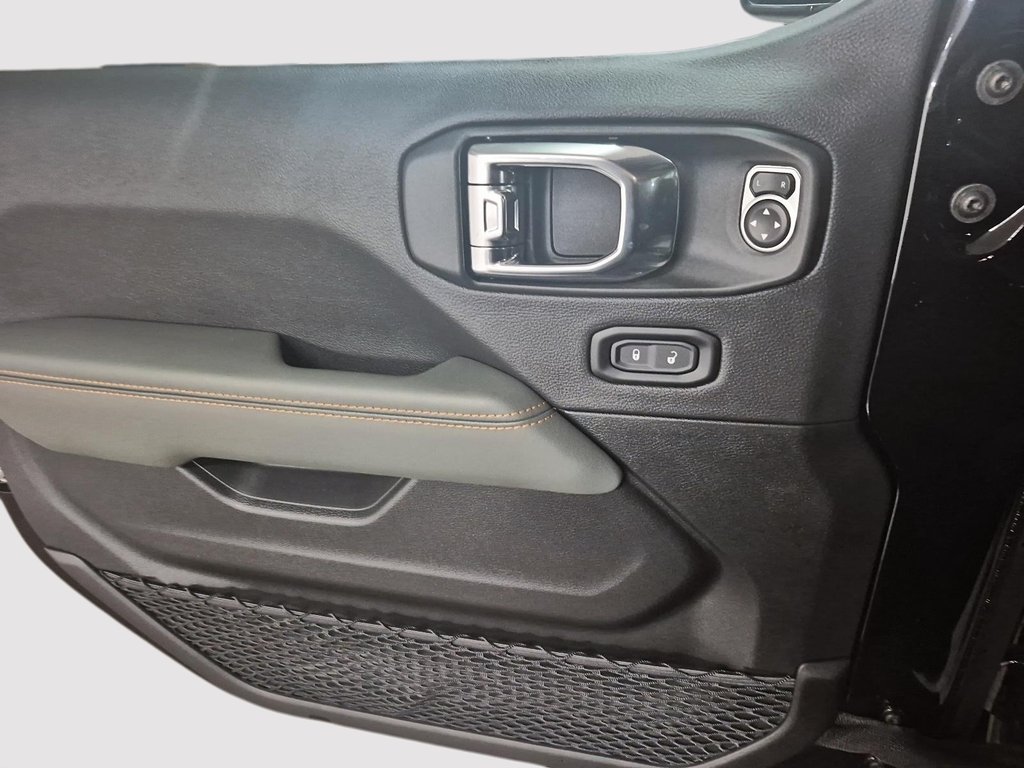 Jeep Gladiator MOJAVE 2025 à St-Jean-Sur-Richelieu, Québec - 10 - w1024h768px