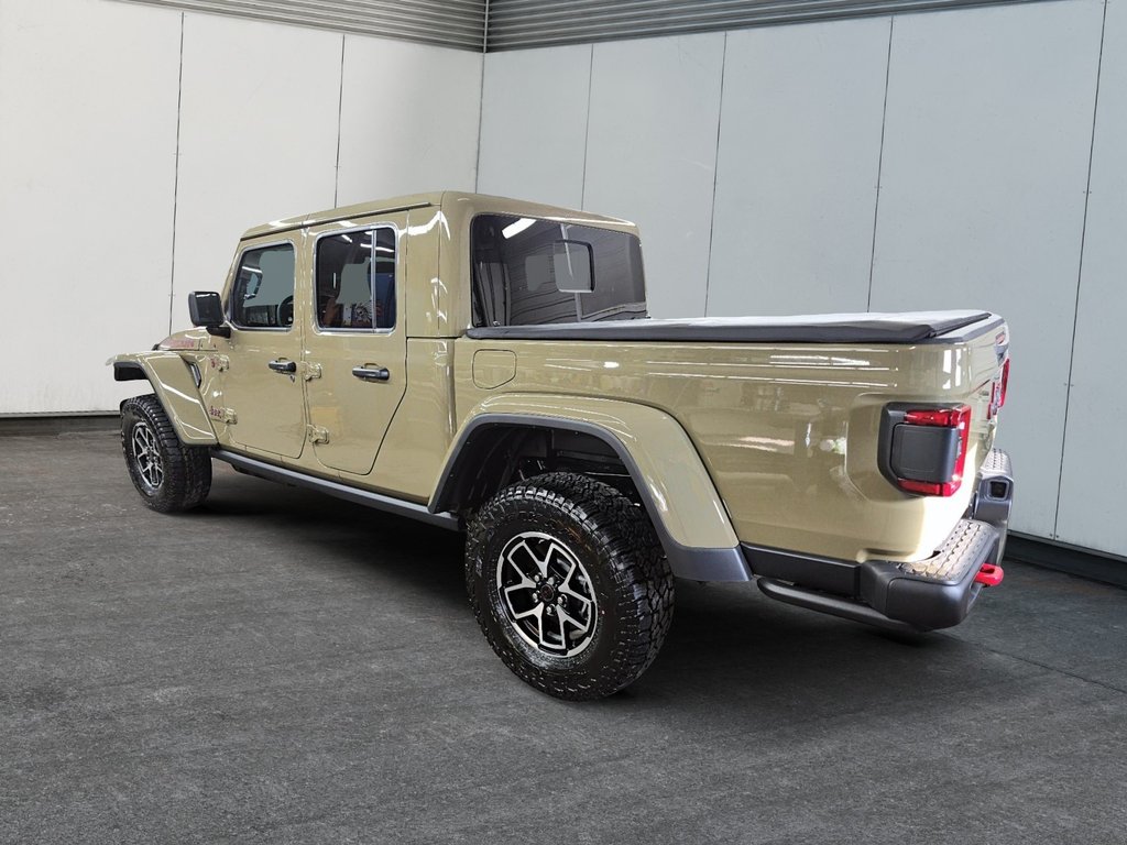 2026 Jeep Gladiator RUBICON in St-Jean-Sur-Richelieu, Quebec - 4 - w1024h768px