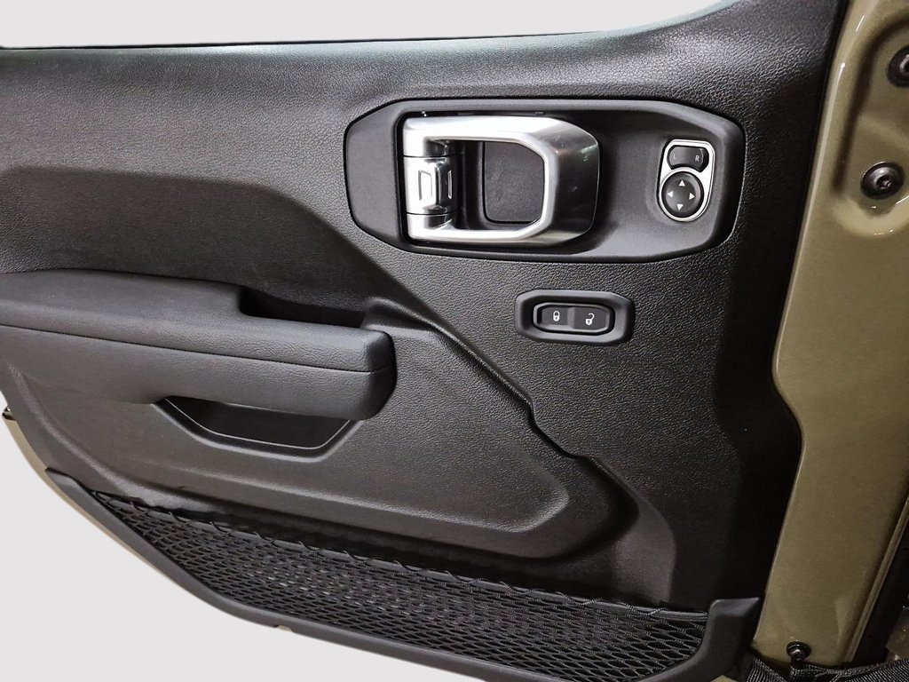 Jeep Gladiator WILLYS 2026 à Sherbrooke, Québec - 10 - w1024h768px