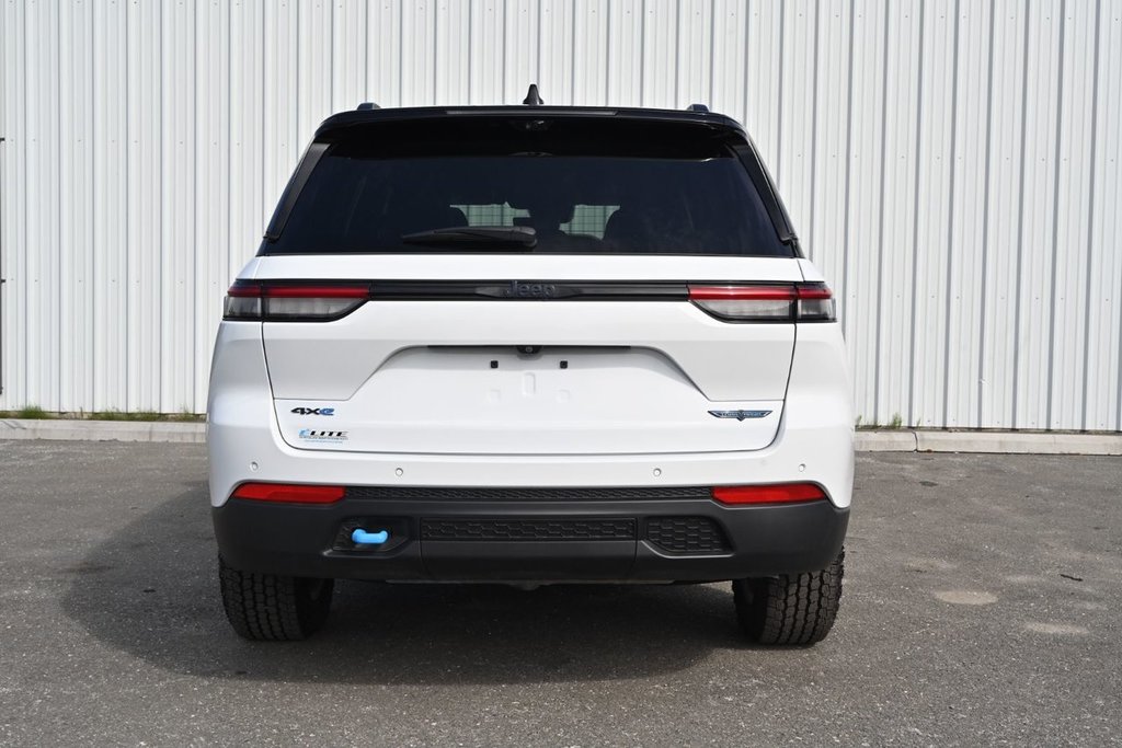 2023  Grand Cherokee 4xe TRAILHAWK in St-Jean-Sur-Richelieu, Quebec - 5 - w1024h768px