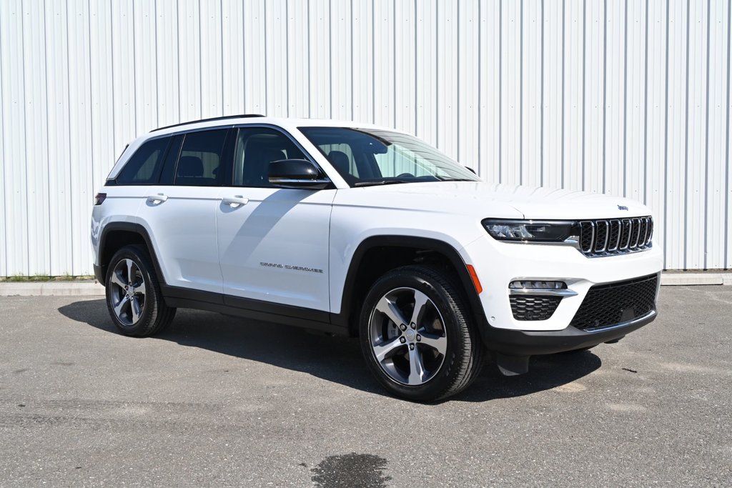 Grand Cherokee 4xe 4XE 2023 à Sherbrooke, Québec - 3 - w1024h768px