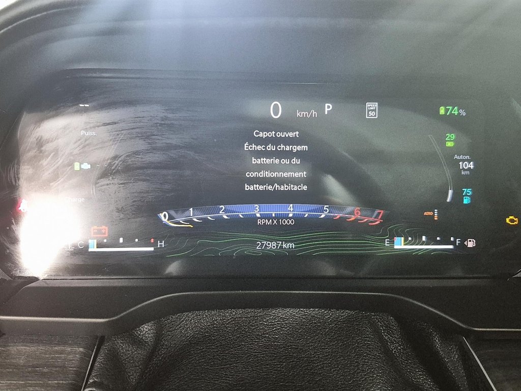 2023 Jeep Grand Cherokee 4xe OVERLAND 4XE // ENSEMBLE LUXE in Sherbrooke, Quebec - 14 - w1024h768px