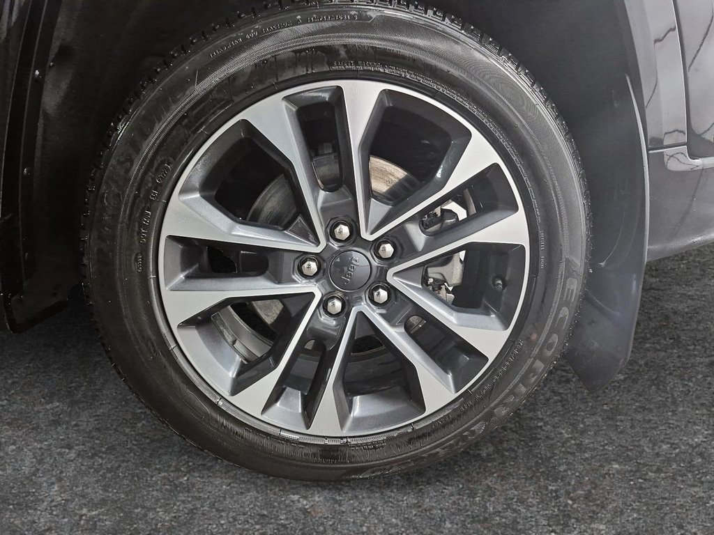 2023 Jeep Grand Cherokee 4xe OVERLAND 4XE // ENSEMBLE LUXE in Sherbrooke, Quebec - 7 - w1024h768px