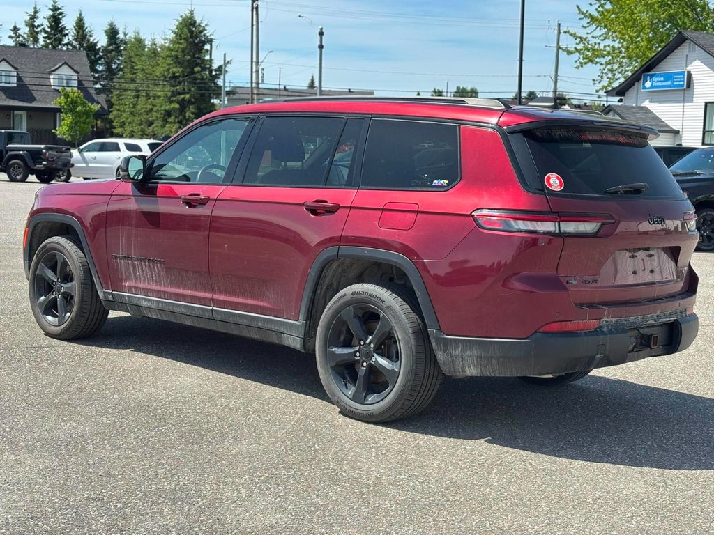 2022 Jeep Grand Cherokee L 6 PASSAGERS /ALTITUDE // V6 // ENSEMBLE REMORQUAGE in Sherbrooke, Quebec - 4 - w1024h768px