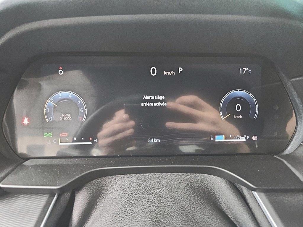 2024 Jeep Grand Cherokee ALTITUDE 4X4 // TEMPS FROIDS in Sherbrooke, Quebec - 13 - w1024h768px