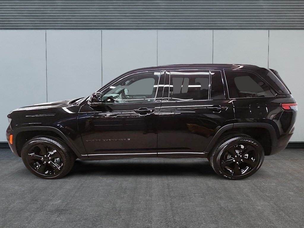 2024 Jeep Grand Cherokee ALTITUDE 4X4 // TEMPS FROIDS in Sherbrooke, Quebec - 5 - w1024h768px