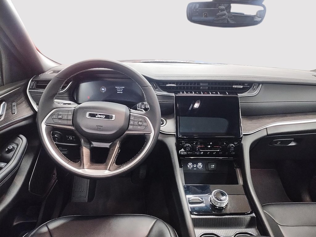 2024 Jeep Grand Cherokee LIMITED 4X4 // TOIT PANORAMIQUE in Sherbrooke, Quebec - 10 - w1024h768px