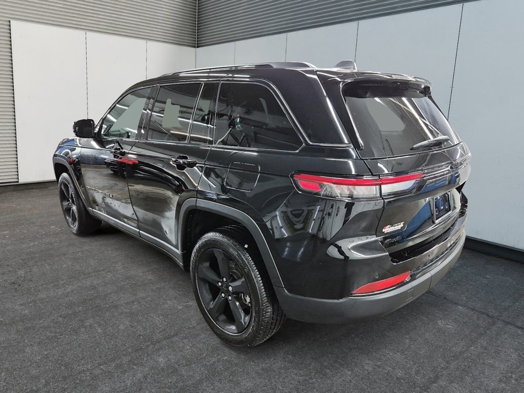 Jeep Grand Cherokee ALTITUDE // 4X4 // JEEP // GRAND CHEROKEE 2025 à Sherbrooke, Québec - 4 - w1024h768px