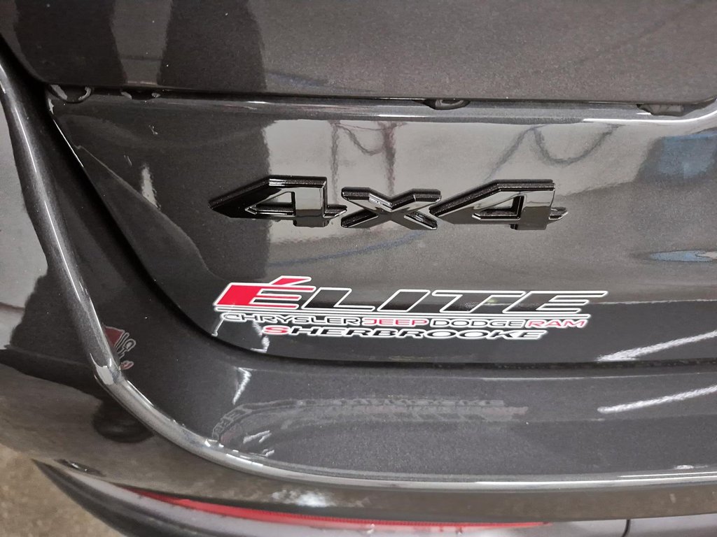 Jeep Grand Cherokee ALTITUDE 2026 à Sherbrooke, Québec - 16 - w1024h768px