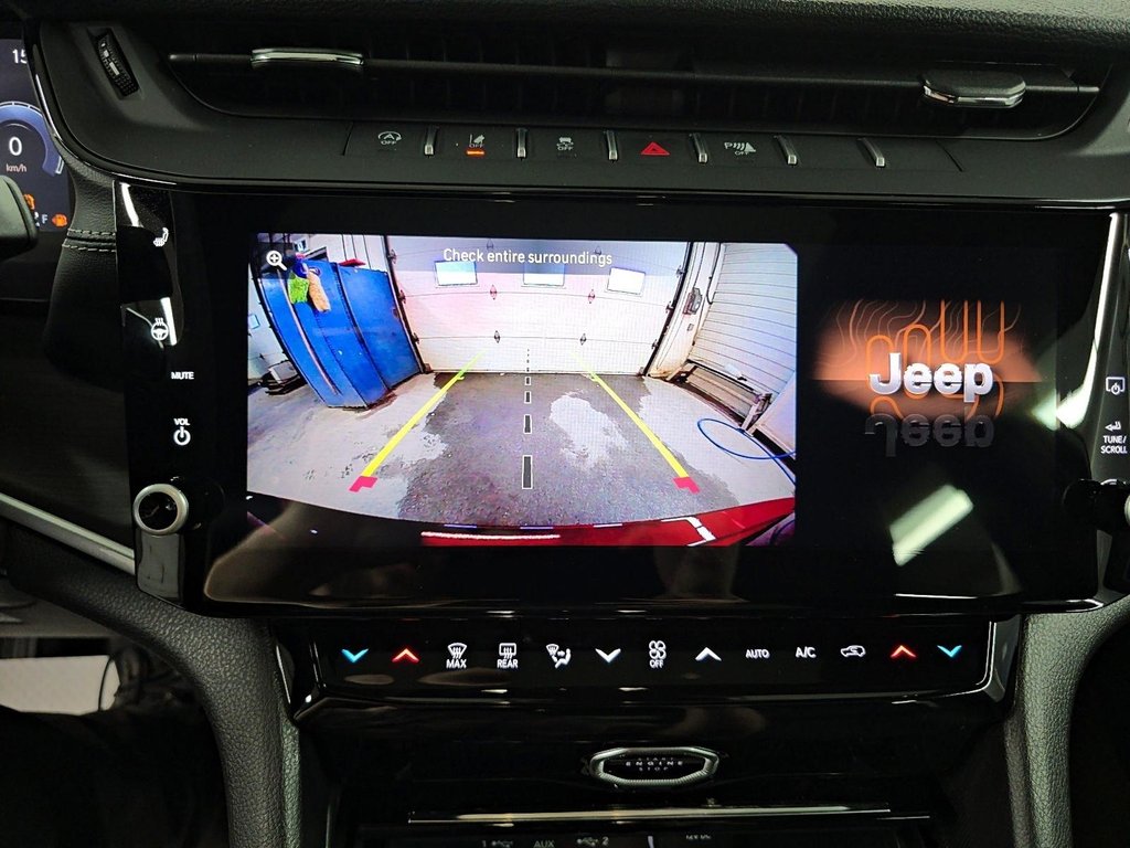 2026 Jeep Grand Cherokee ALTITUDE in Sherbrooke, Quebec - 18 - w1024h768px